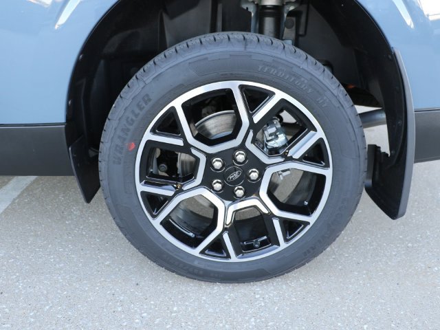 New 2026 Ford Maverick Lariat AWD/4WD image 8