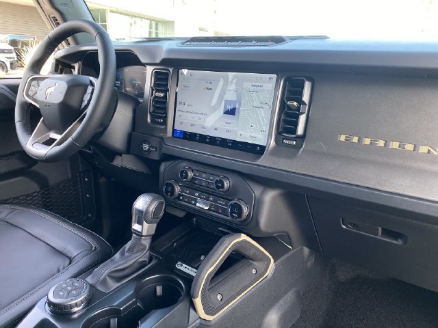 New 2026 Ford Bronco Badlands AWD/4WD image 13