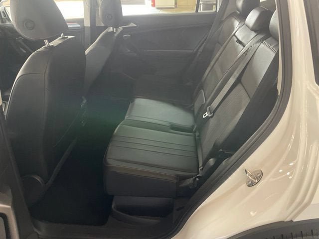 Certified 2024 Volkswagen Tiguan Wolfsburg Edition AWD/4WD image 12