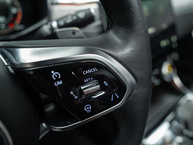 Certified 2024 Jaguar XF R-Dynamic SE image 22