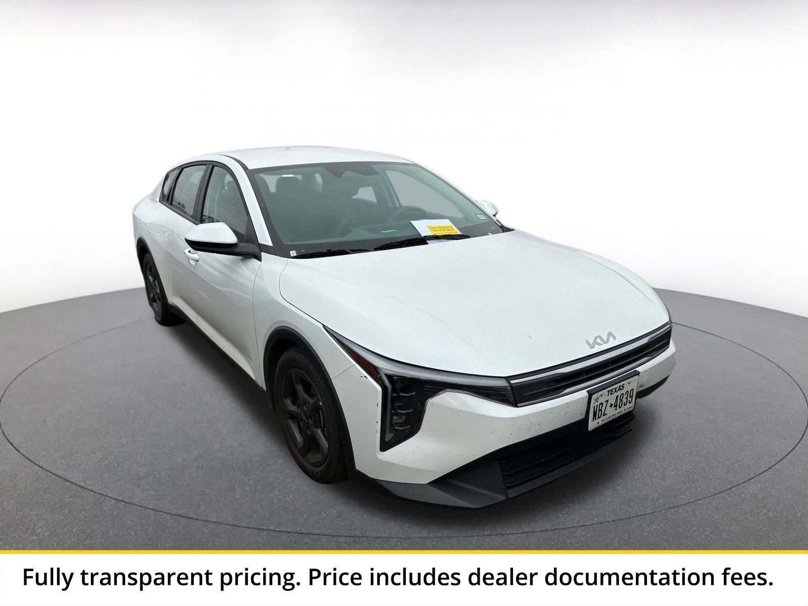 Used 2025 Kia K4 FWD image 1
