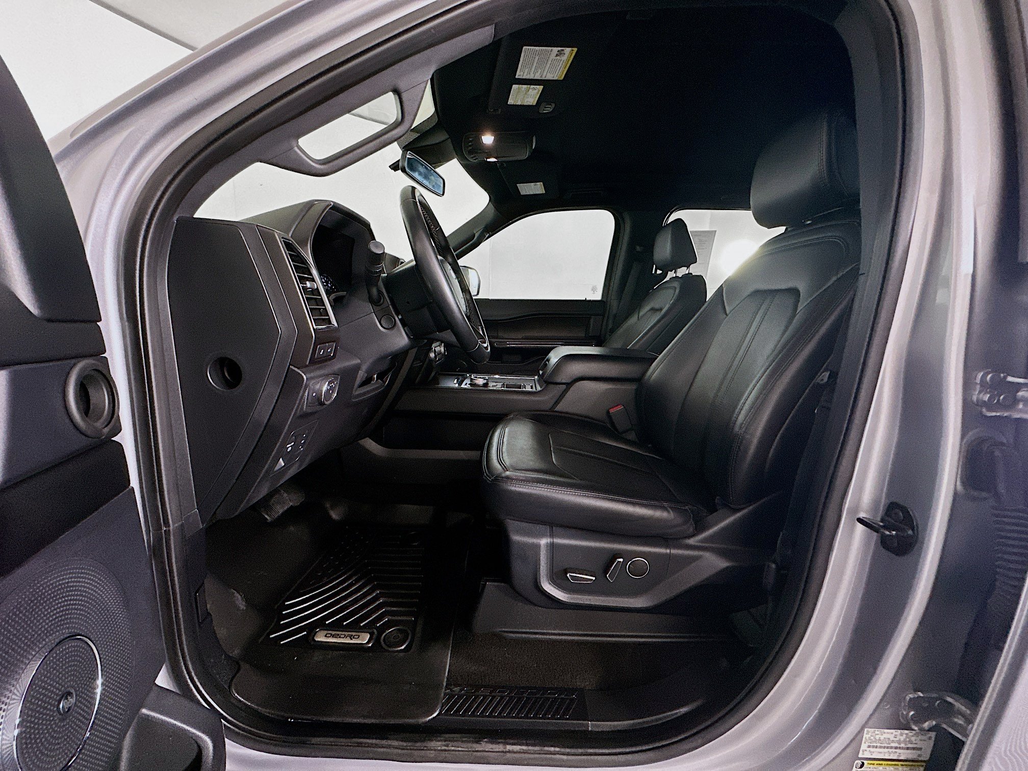 Used 2021 Ford Expedition Limited RWD image 13