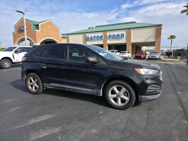 Used 2020 Ford Edge SE image 2