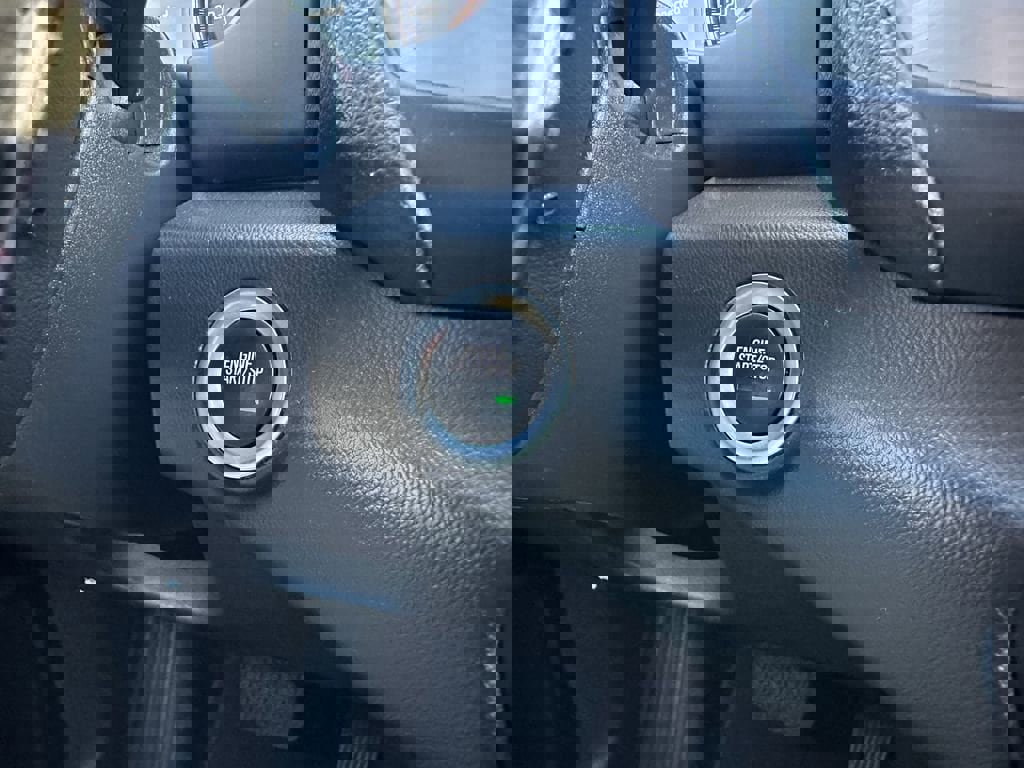 Used 2020 GMC Terrain SLT image 30