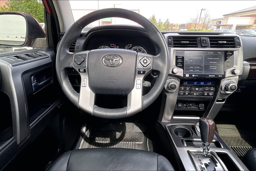 Used 2021 Toyota 4Runner Limited image 5