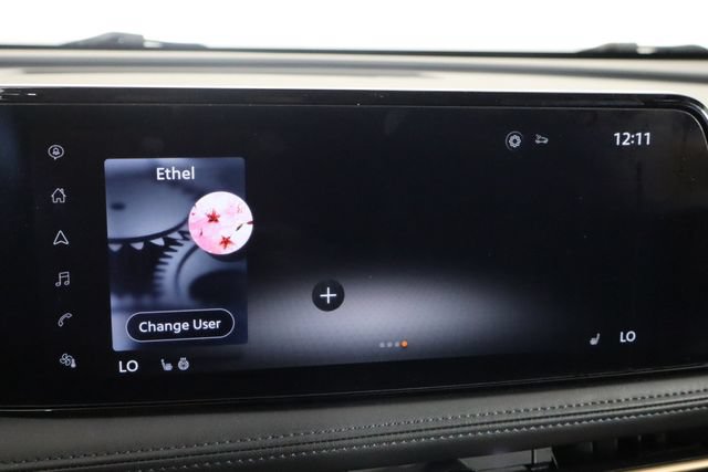 Used 2023 Nissan Ariya AWD image 34