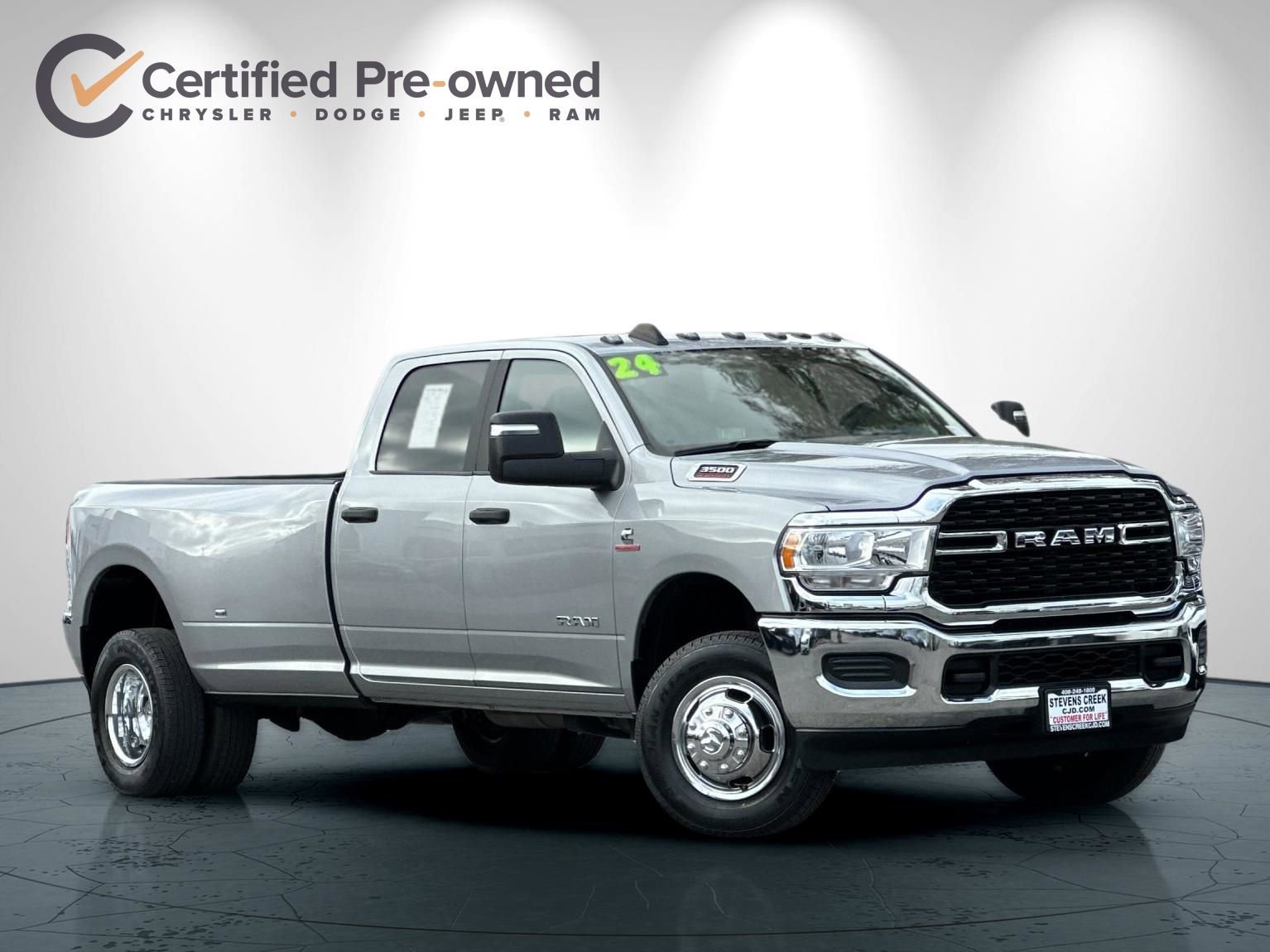 Used 2024 RAM 3500 Big Horn image 2
