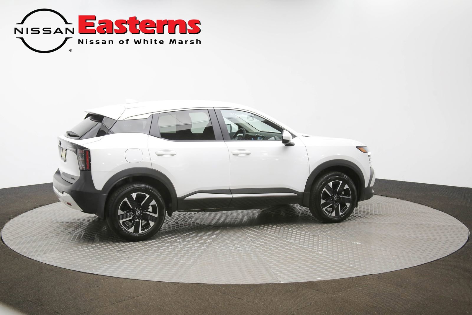 Used 2025 Nissan Kicks SV image 41