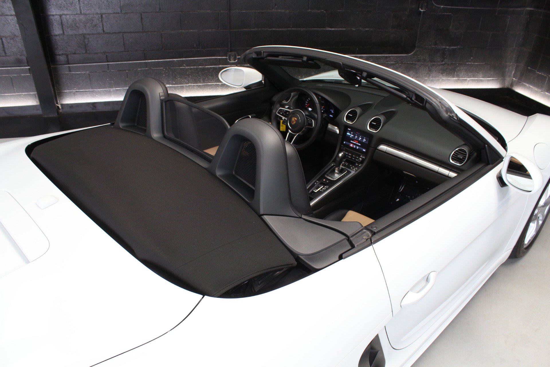 Used 2021 Porsche 718 Boxster w/ Premium Package RWD image 58