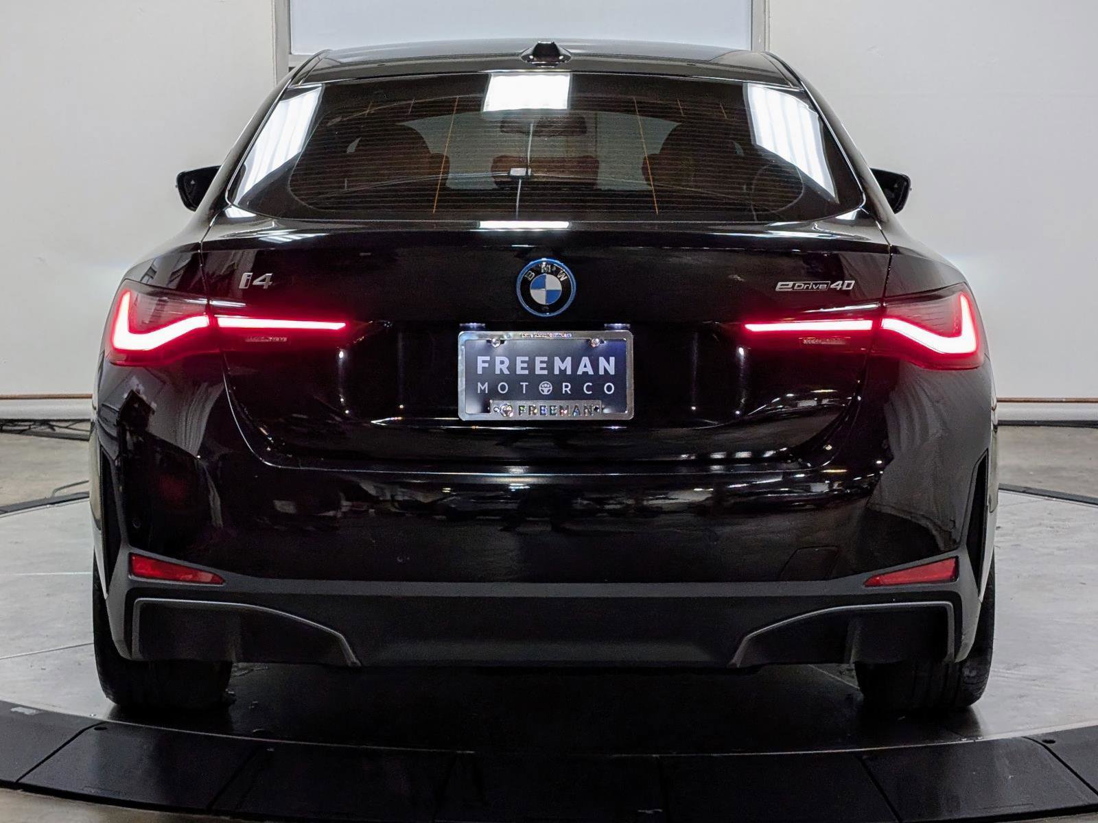 Used 2023 BMW i4 eDrive40 w/ Premium Package image 8