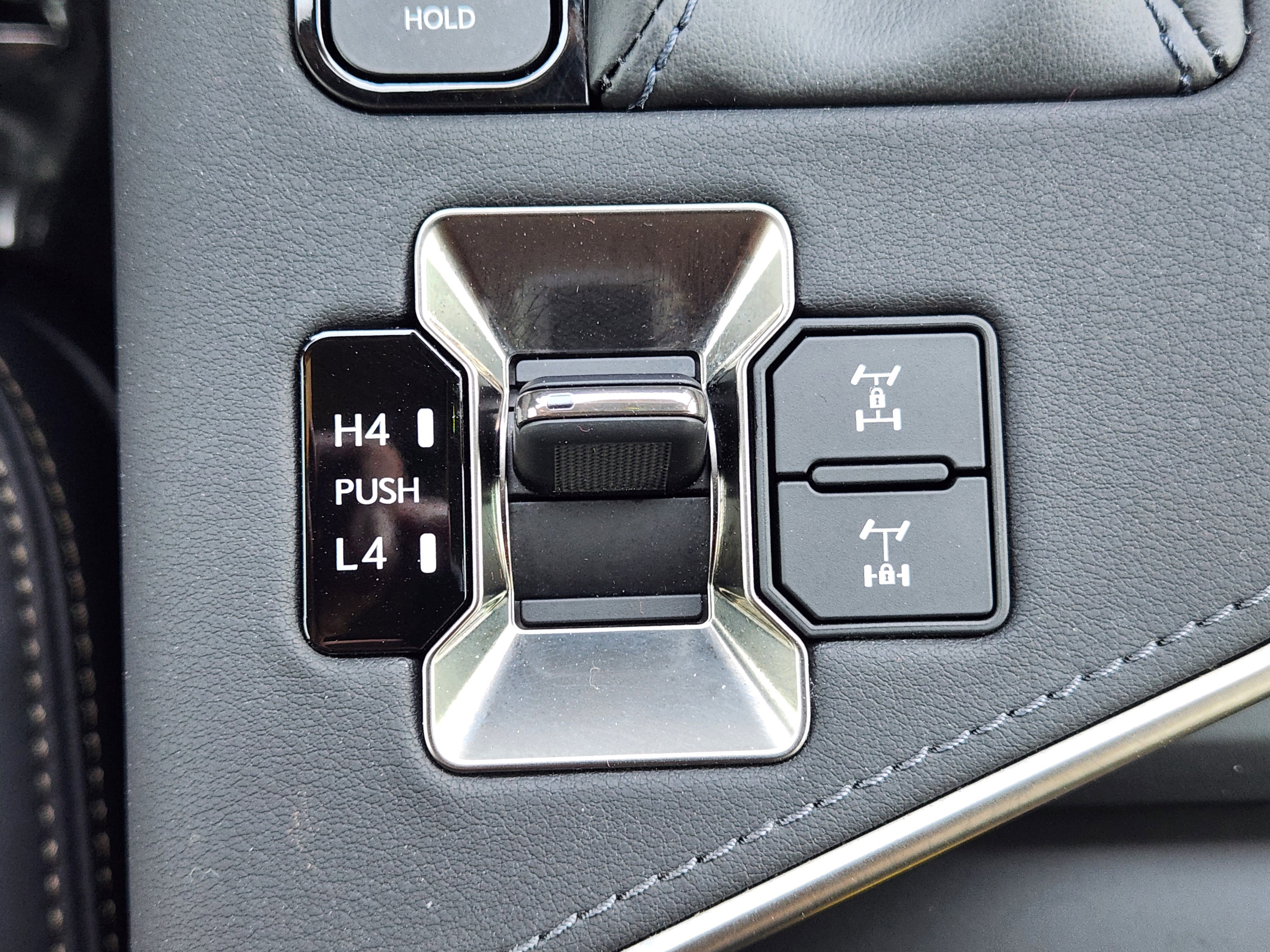 Used 2025 Lexus GX 550 image 23