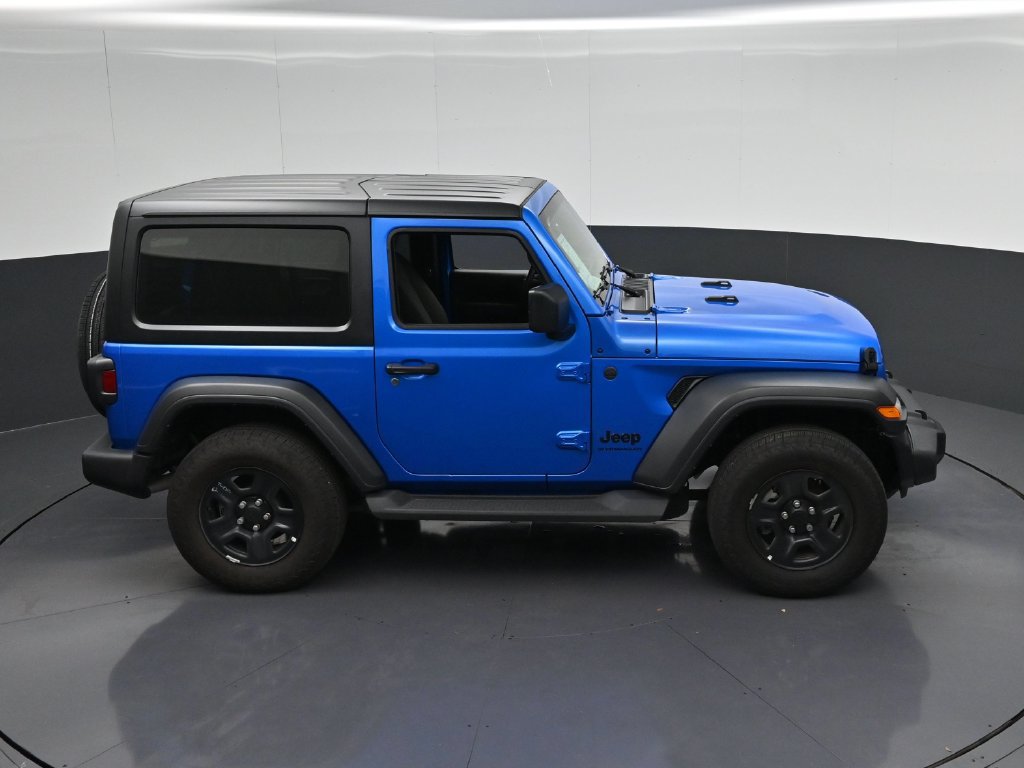 Used 2026 Jeep Wrangler Sport AWD/4WD image 18