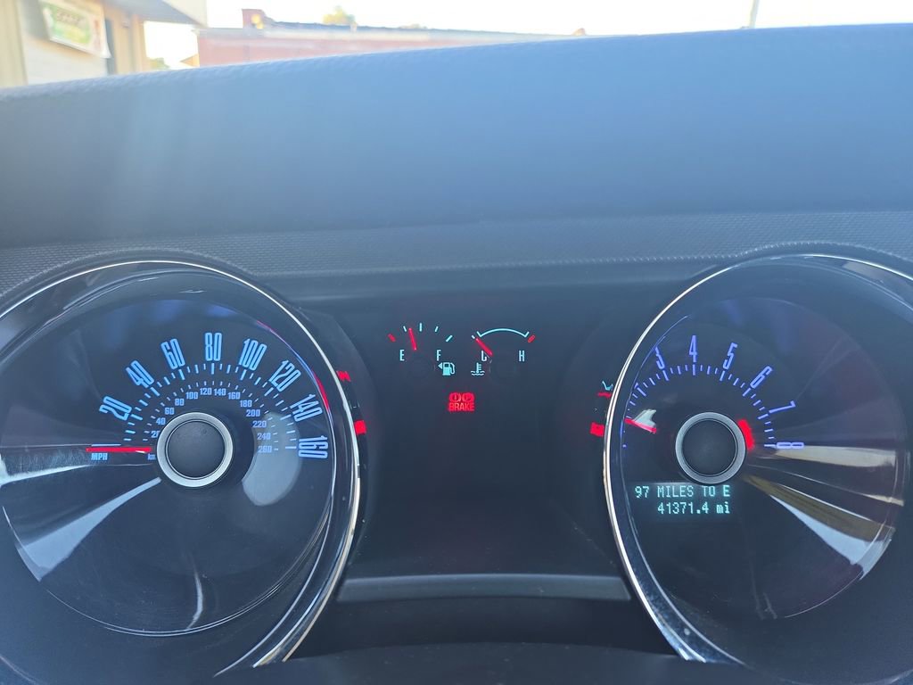 Used 2013 Ford Mustang Coupe w/ V6 Performance Pkg image 27