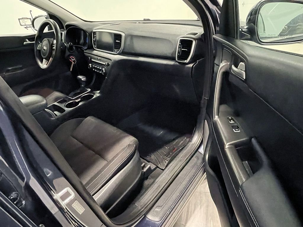 Used 2020 Kia Sportage LX image 22