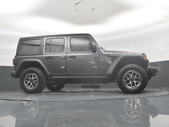 Used 2024 Jeep Wrangler Unlimited Rubicon w/ Technology Group AWD/4WD image 52