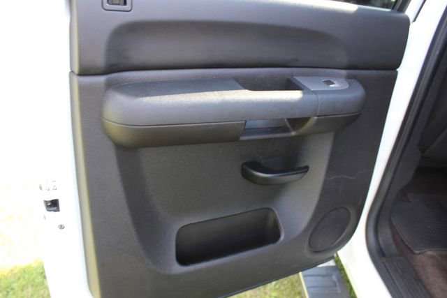 Used 2013 Chevrolet Silverado 2500 LT image 26