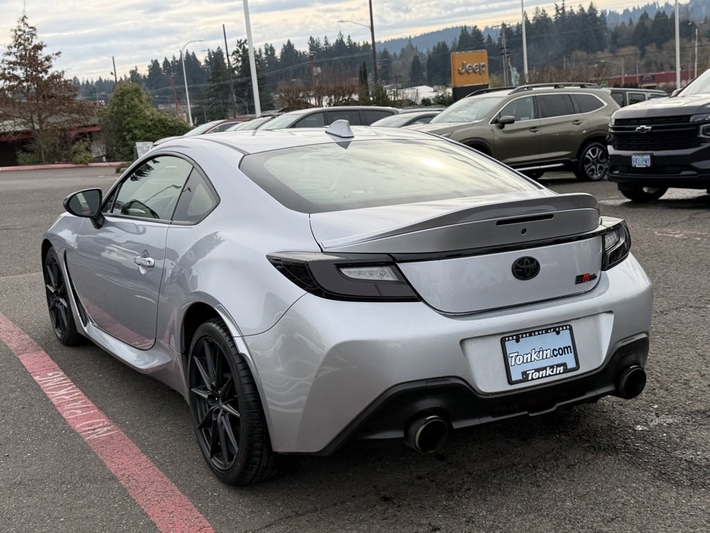Used 2024 Toyota GR86 Premium image 6
