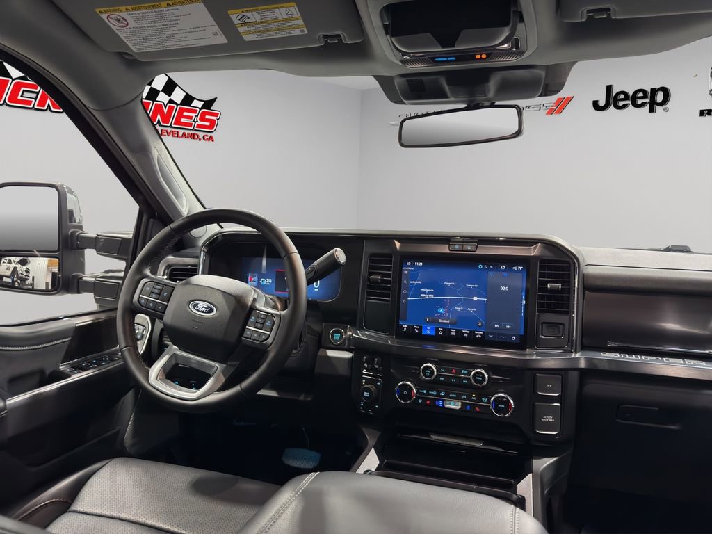 Used 2025 Ford F250 Lariat w/ Chrome Package image 15