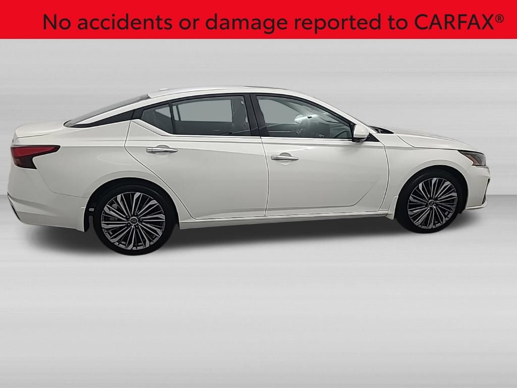 Used 2025 Nissan Altima 2.5 SL FWD image 3