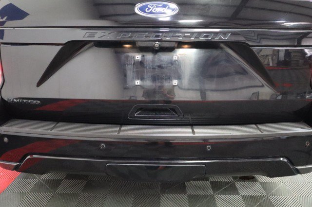 Used 2020 Ford Expedition Limited w/ Equipment Group 303A AWD/4WD image 28