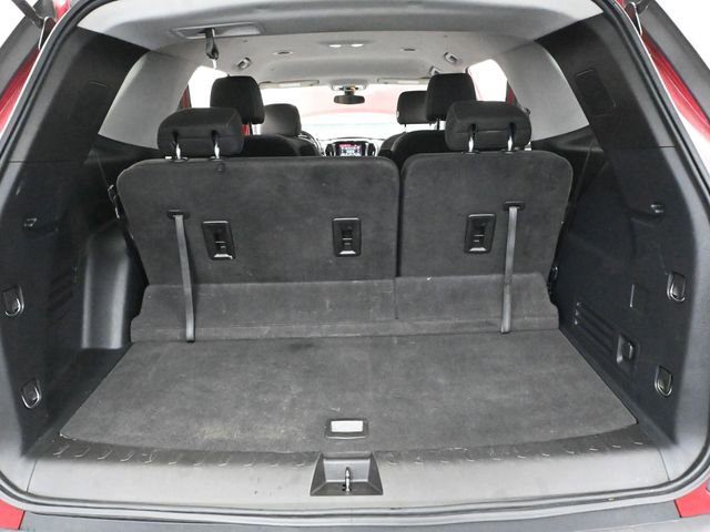 Used 2021 Chevrolet Traverse LT image 39