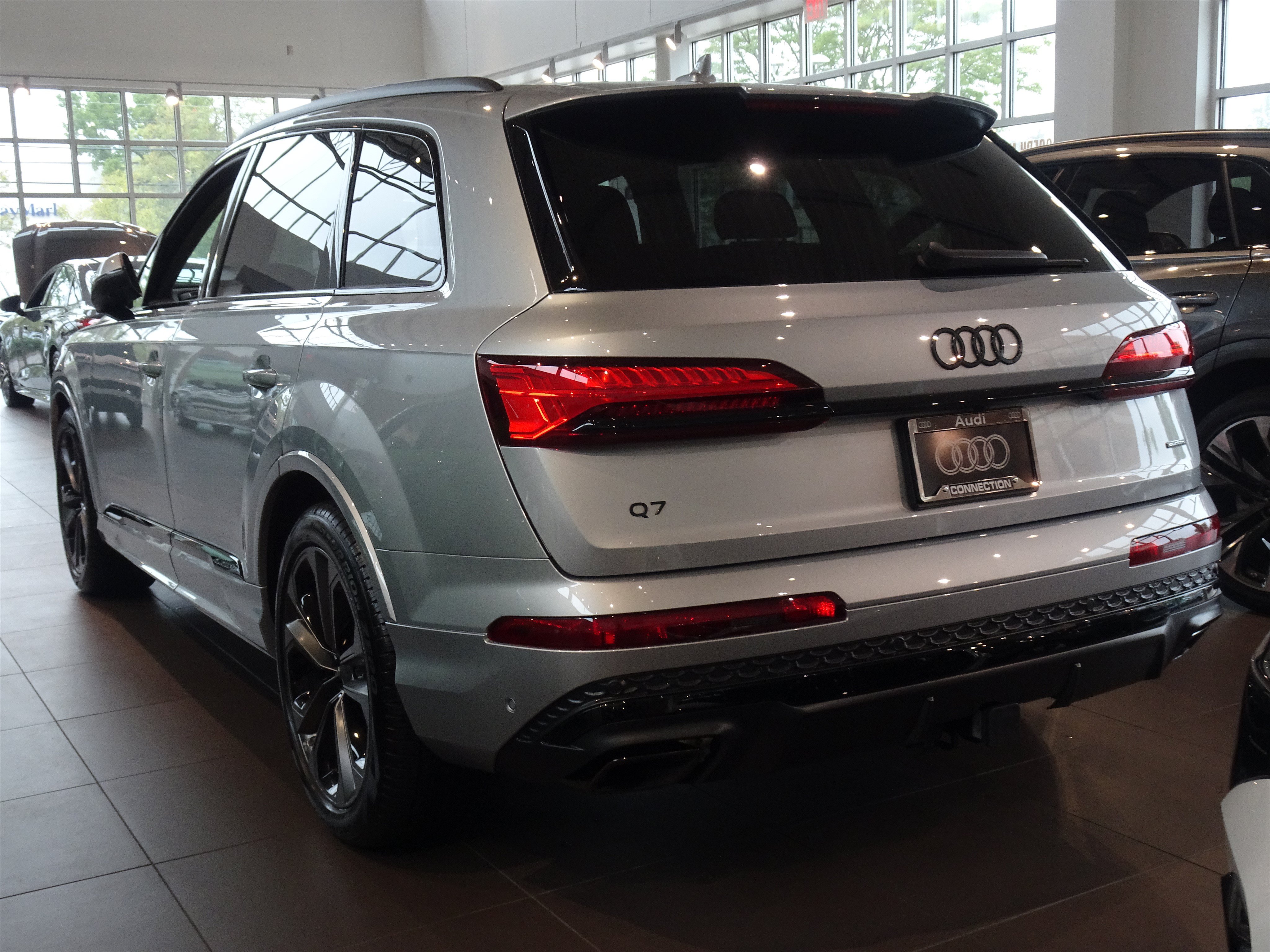 New 2026 Audi Q7 Premium Plus AWD/4WD image 2