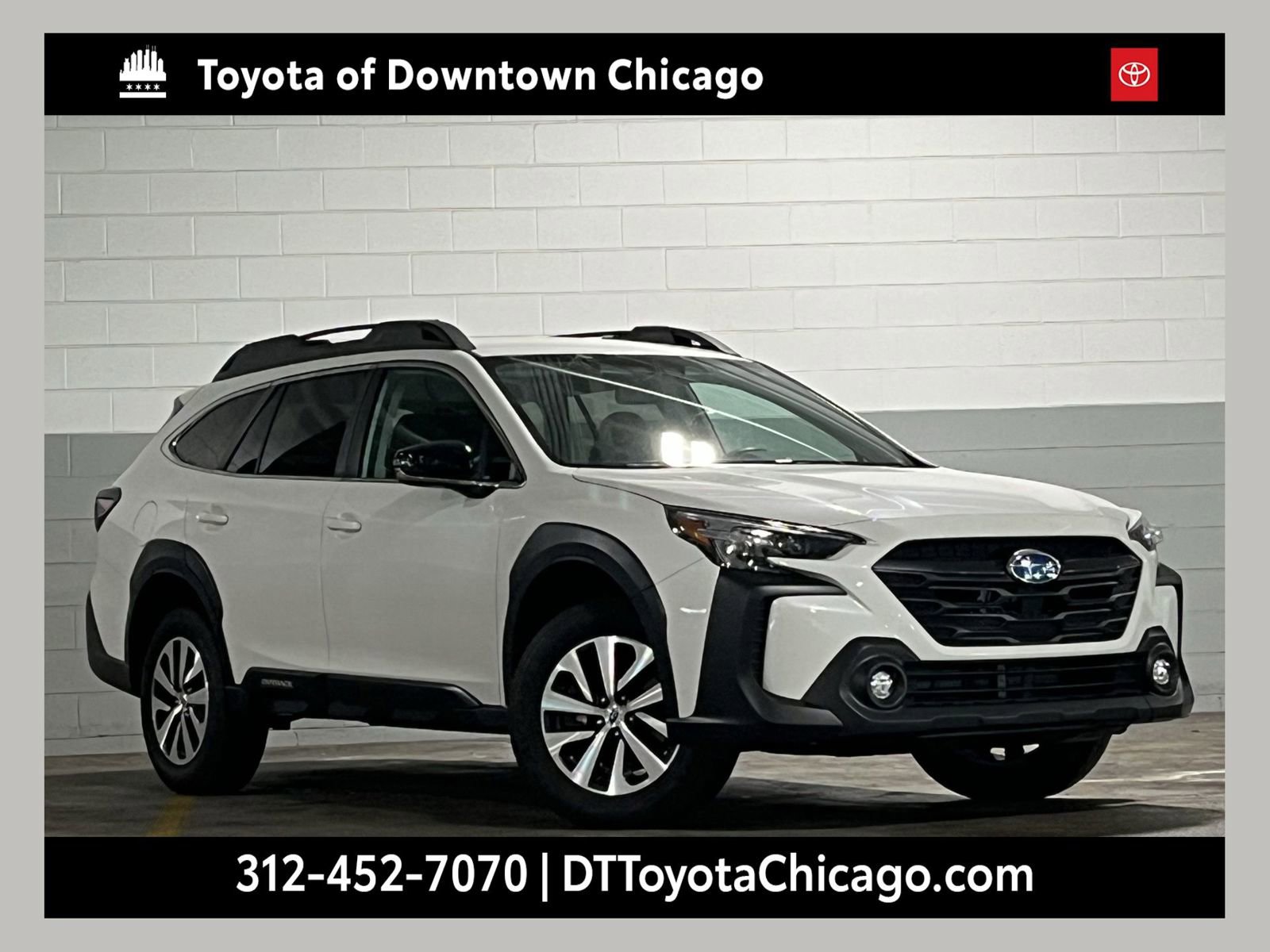 Used 2024 Subaru Outback Premium AWD/4WD image 1
