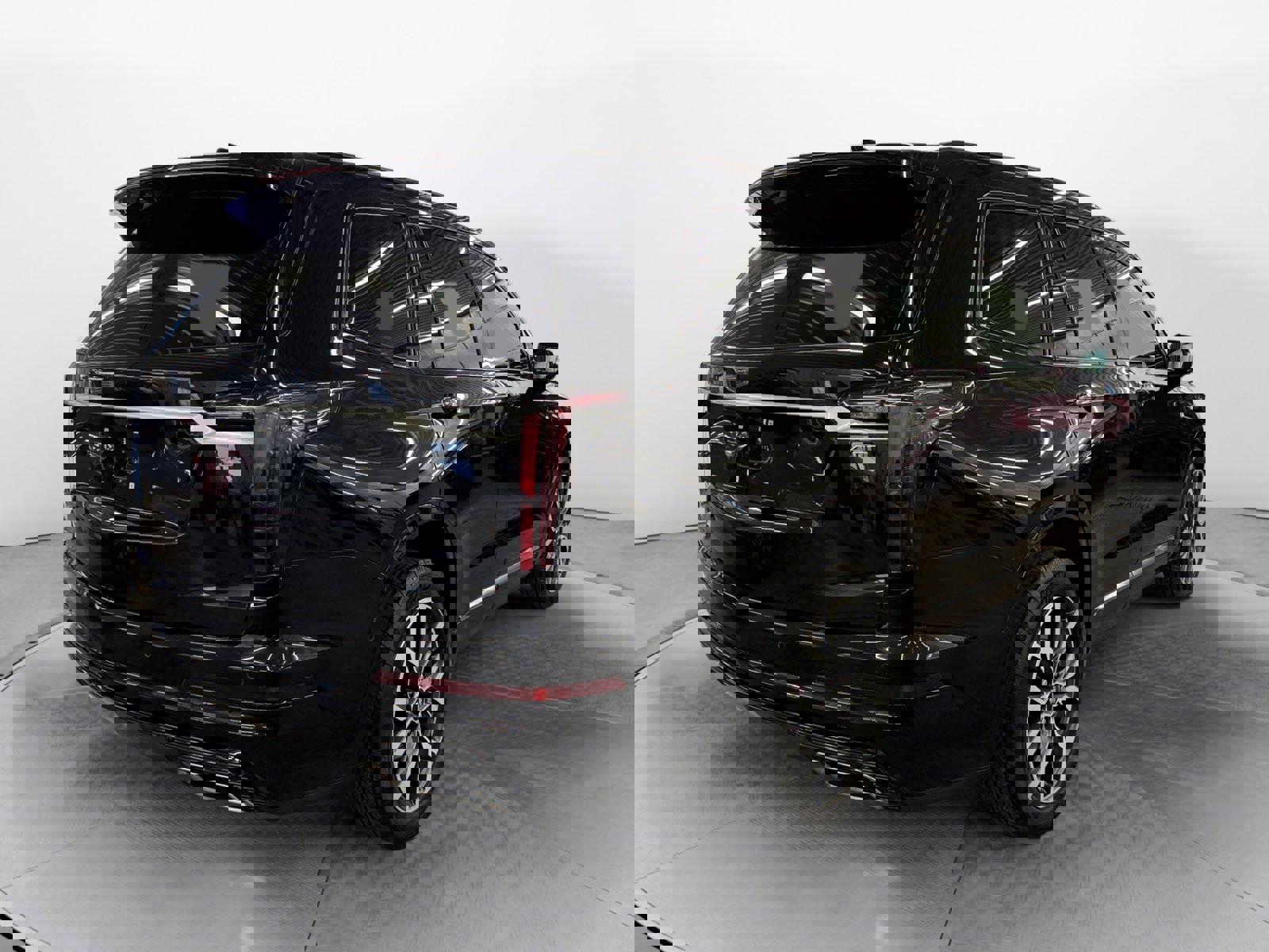 Used 2024 Cadillac XT6 Sport w/ Technology Package image 5