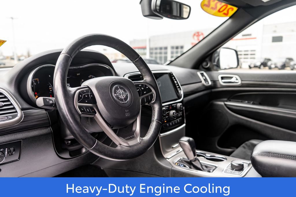 Used 2022 Jeep Grand Cherokee Laredo X image 19