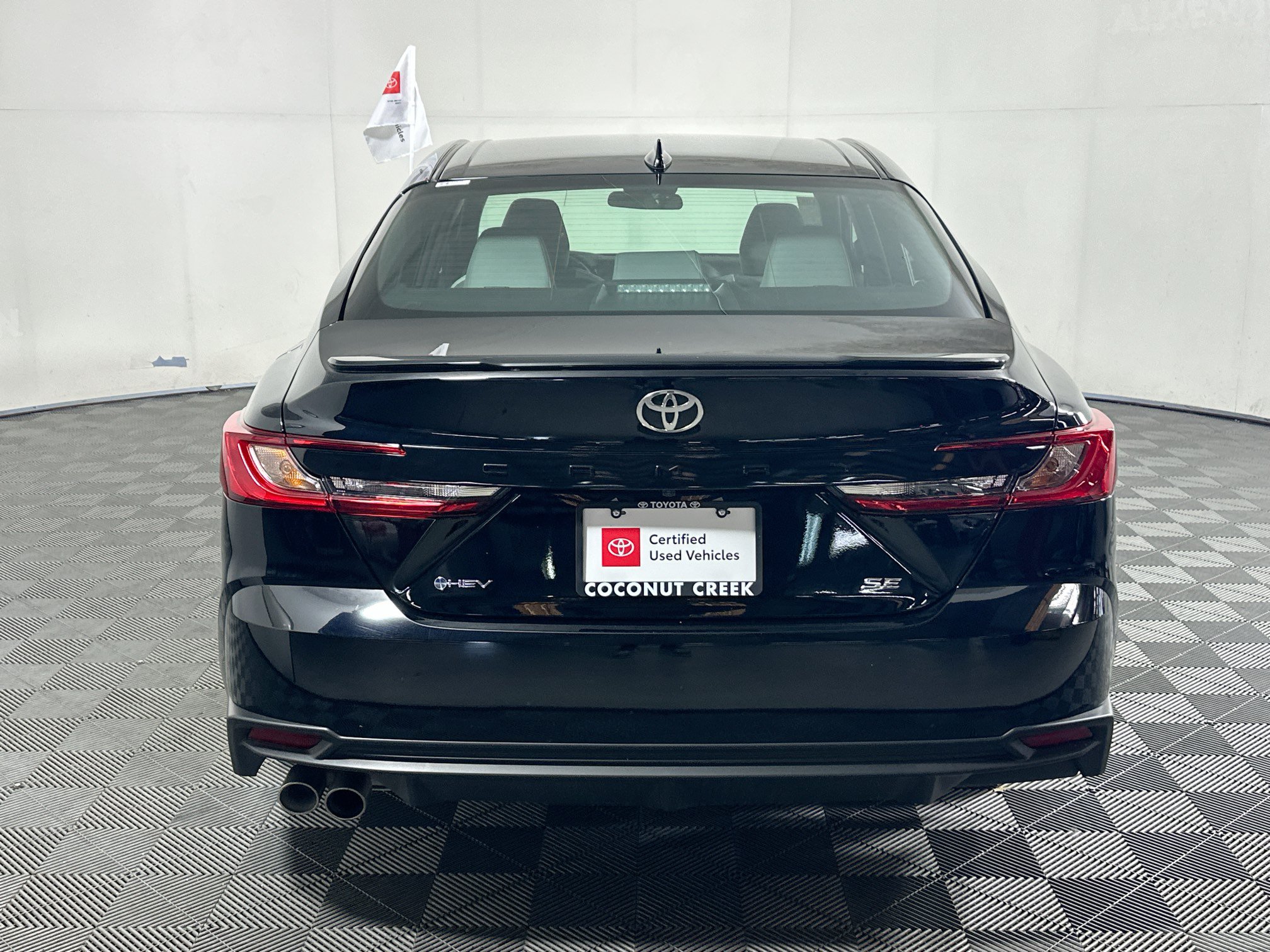 Certified 2026 Toyota Camry SE FWD image 4