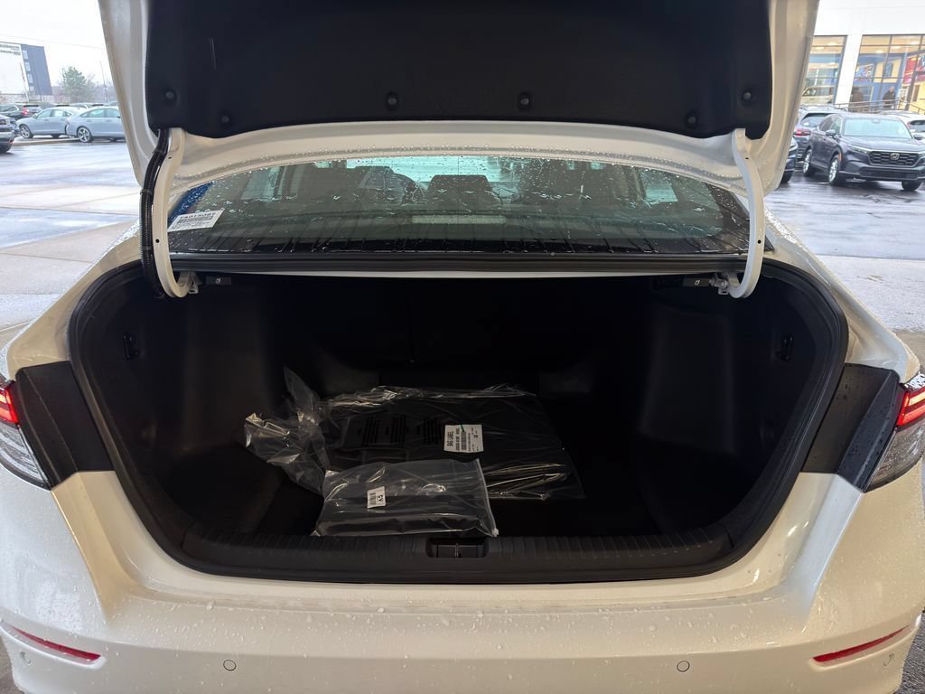Used 2026 Honda Accord EX-L image 21
