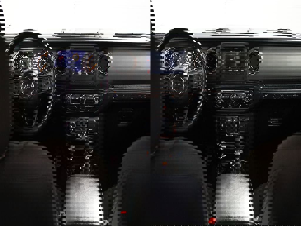 Used 2021 Jeep Wrangler Sport S w/ Technology Group image 19