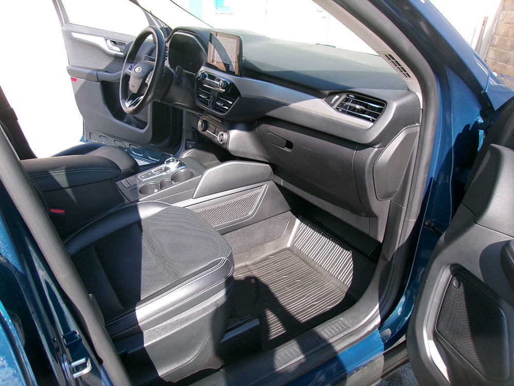 Used 2020 Ford Escape SEL image 11