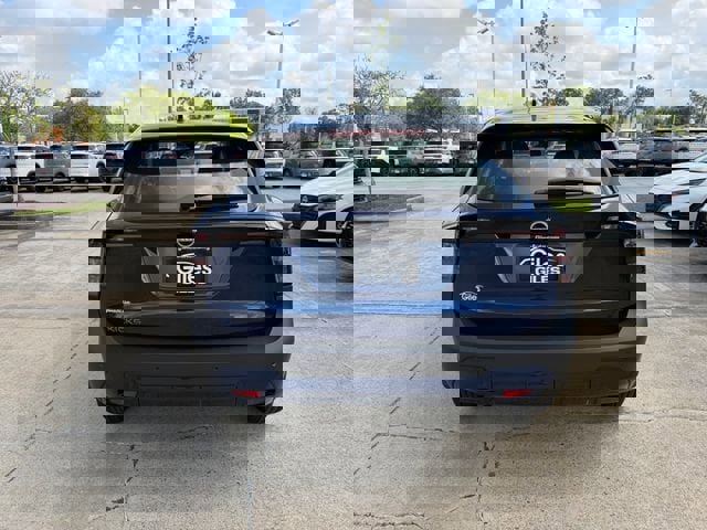 New 2026 Nissan Kicks S image 4