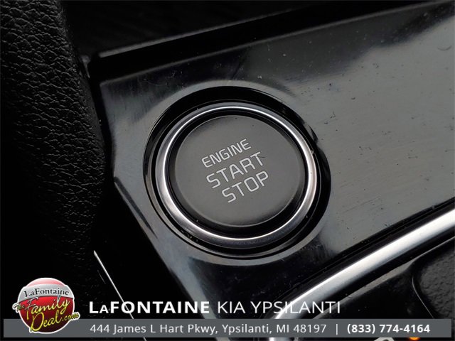 Certified 2025 Kia Sportage EX image 20