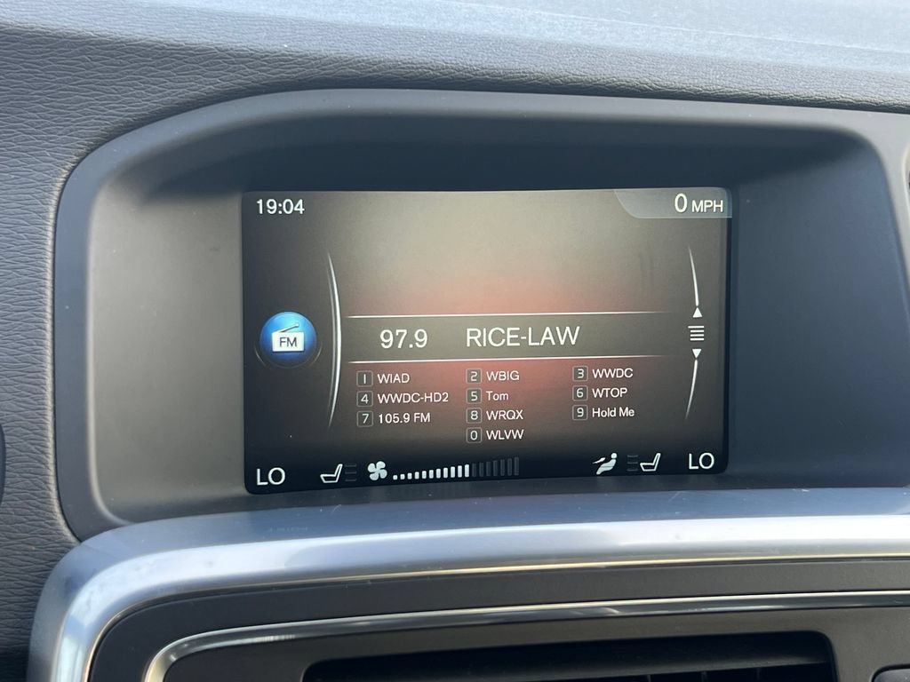 Used 2016 Volvo S60 T6 R-Design AWD/4WD image 25