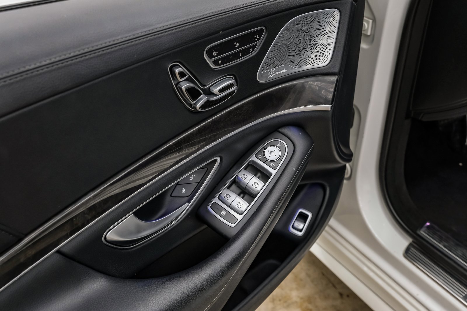 Used 2019 Mercedes-Benz S 450 Sedan image 58