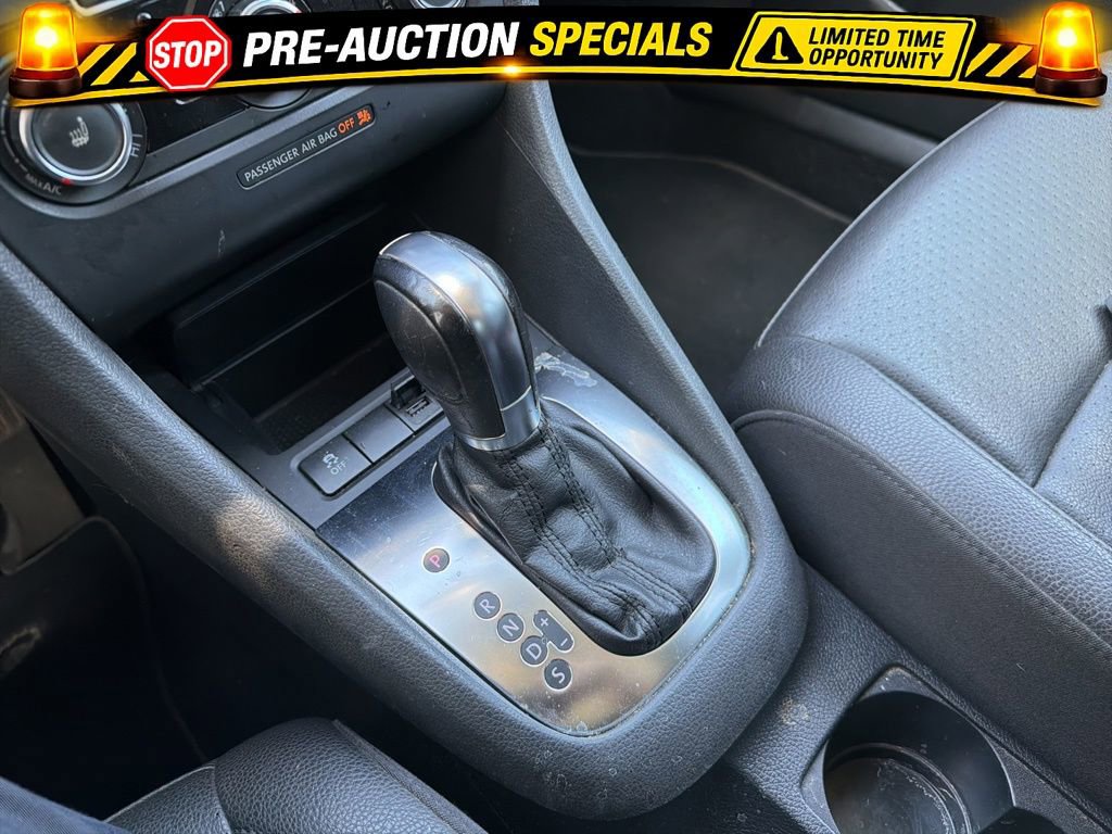 Used 2014 Volkswagen Jetta SE FWD image 46