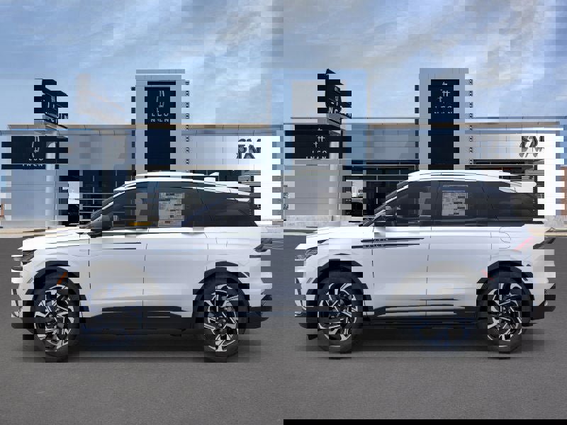 New 2026 Lincoln Nautilus Premier w/ Equipment Group 102A image 3