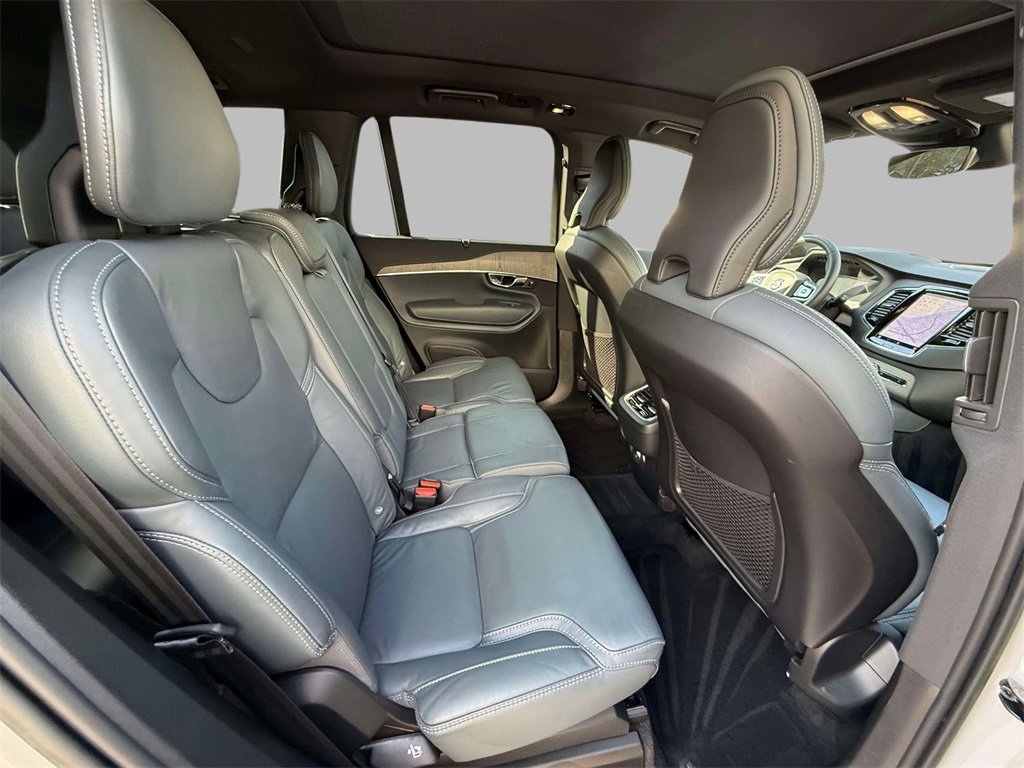 Used 2023 Volvo XC90 B6 Ultimate w/ Protection Package Premier image 16