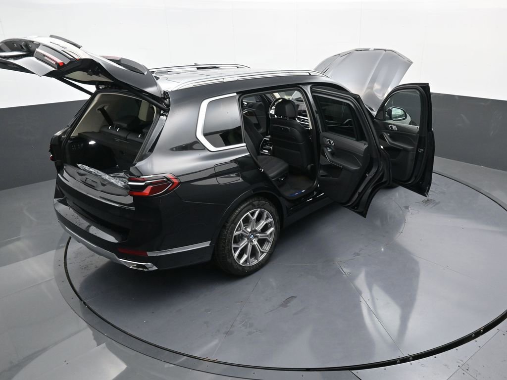 New 2026 BMW X7 xDrive40i w/ Premium Package image 47
