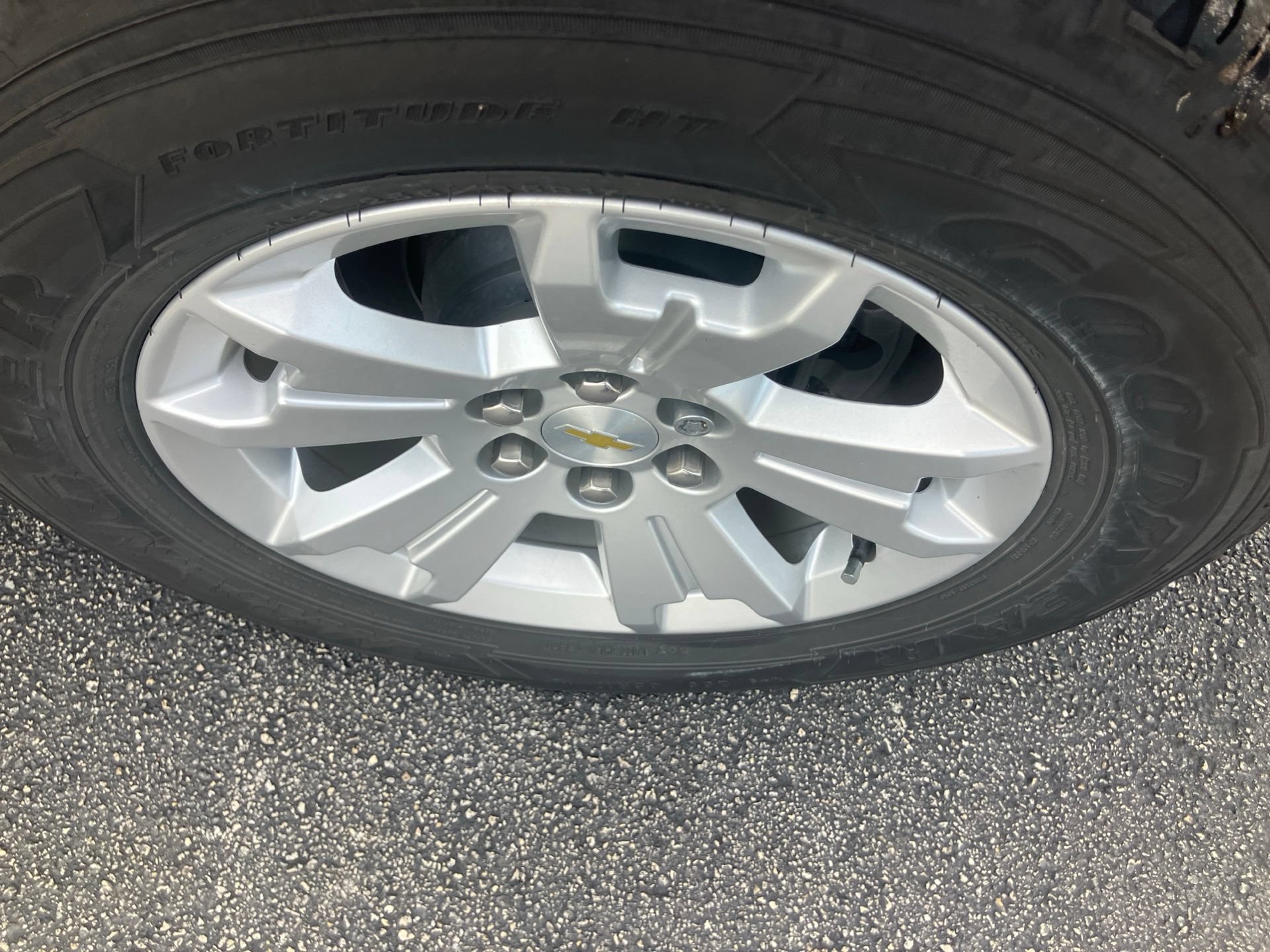 Used 2022 Chevrolet Colorado LT RWD image 8