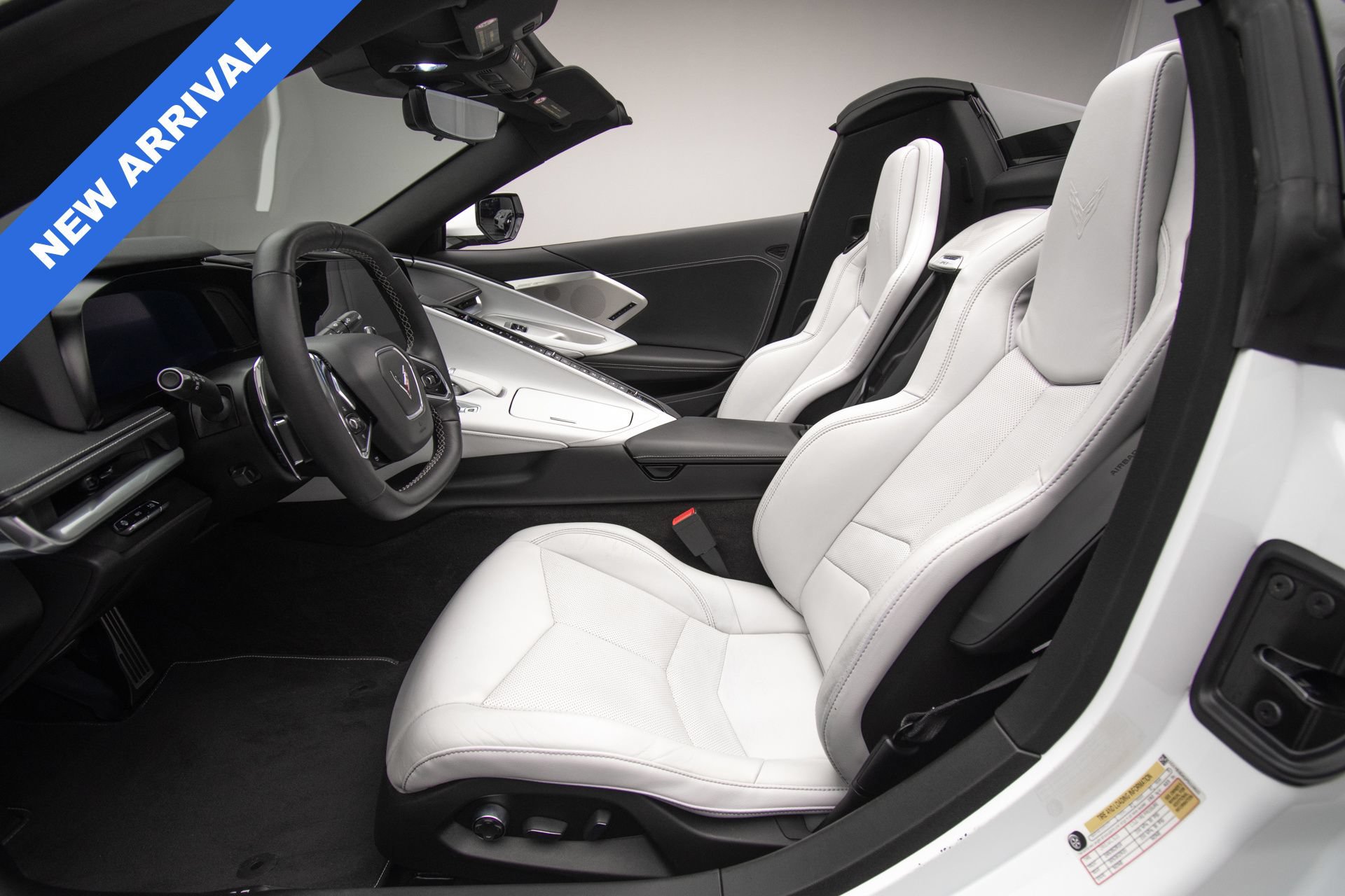 Used 2023 Chevrolet Corvette Stingray Preferred Conv w/ Z51 Performance Package RWD image 20