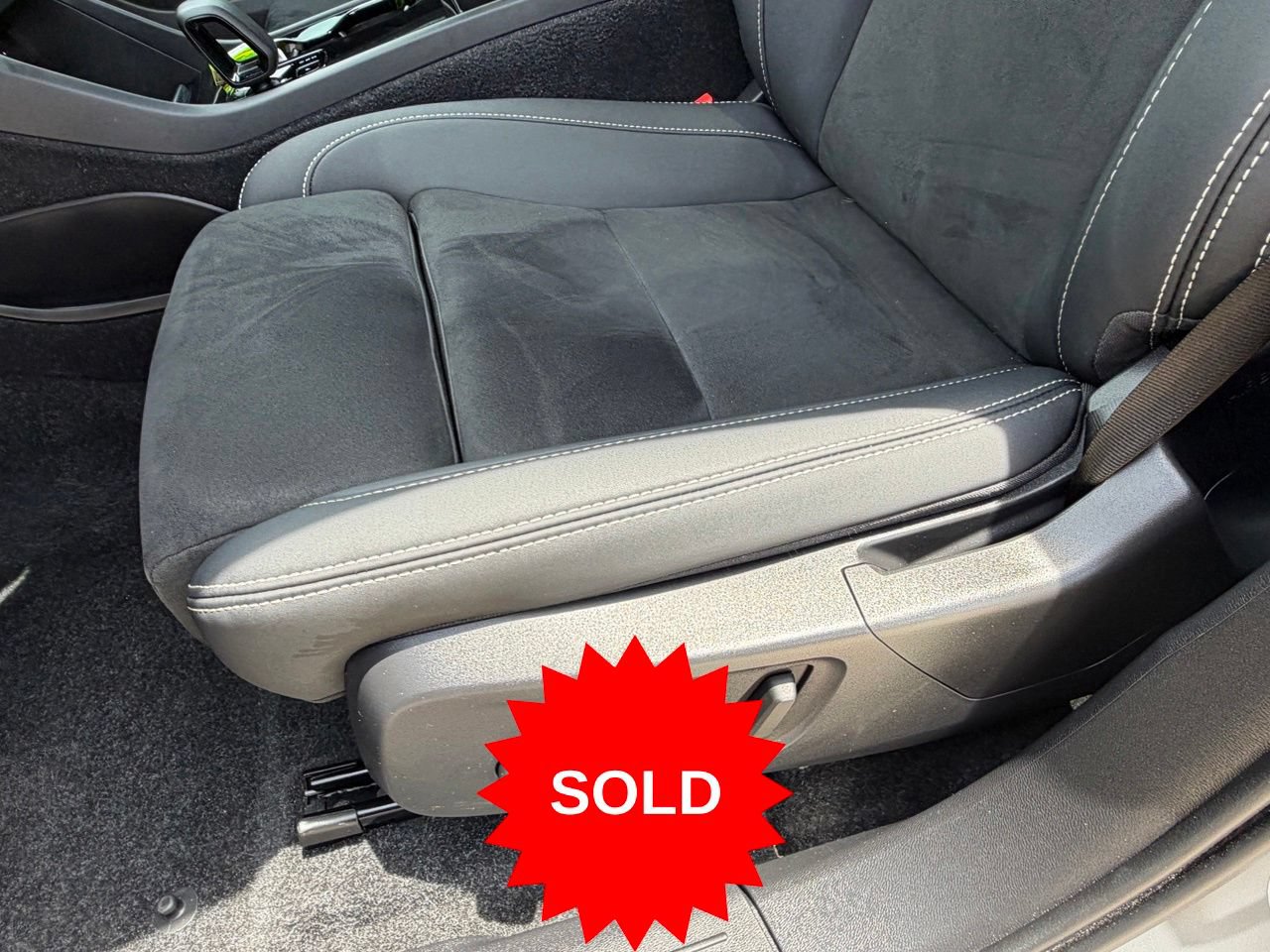 Certified 2023 Volvo C40 P8 Recharge Plus AWD/4WD image 27