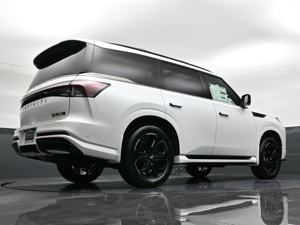 New 2026 INFINITI QX80 4WD image 34