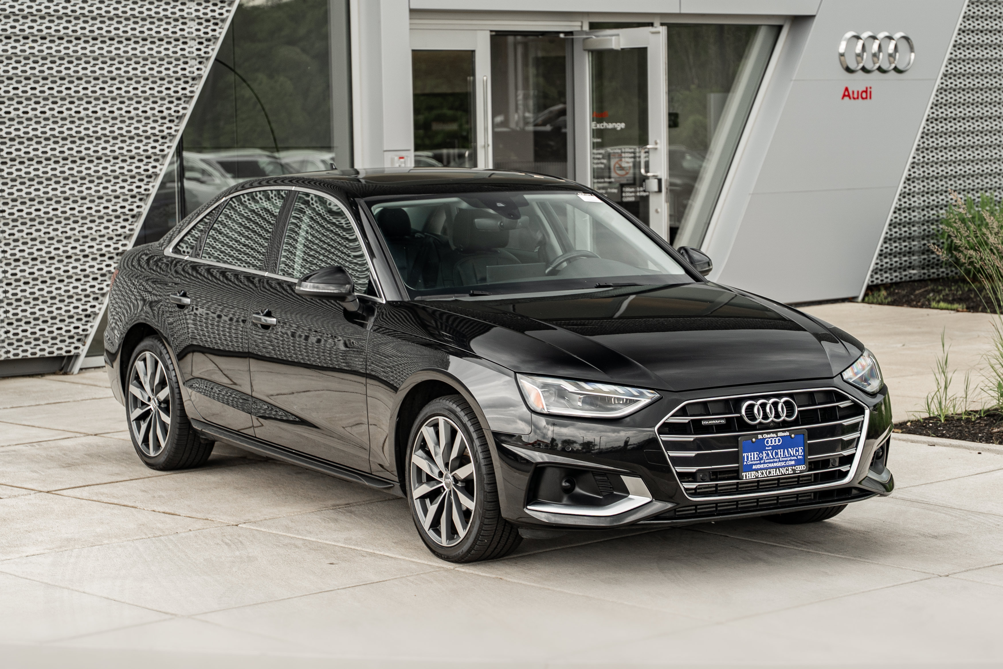 Used 2021 Audi A4 2.0T Premium Plus w/ Premium Plus Package AWD/4WD image 2