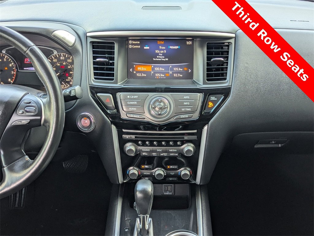 Used 2020 Nissan Pathfinder SV image 25