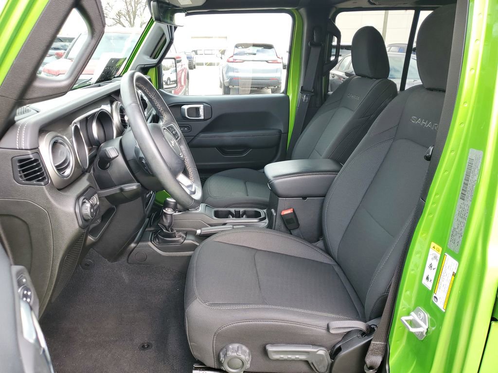 Used 2019 Jeep Wrangler Unlimited Sahara image 11