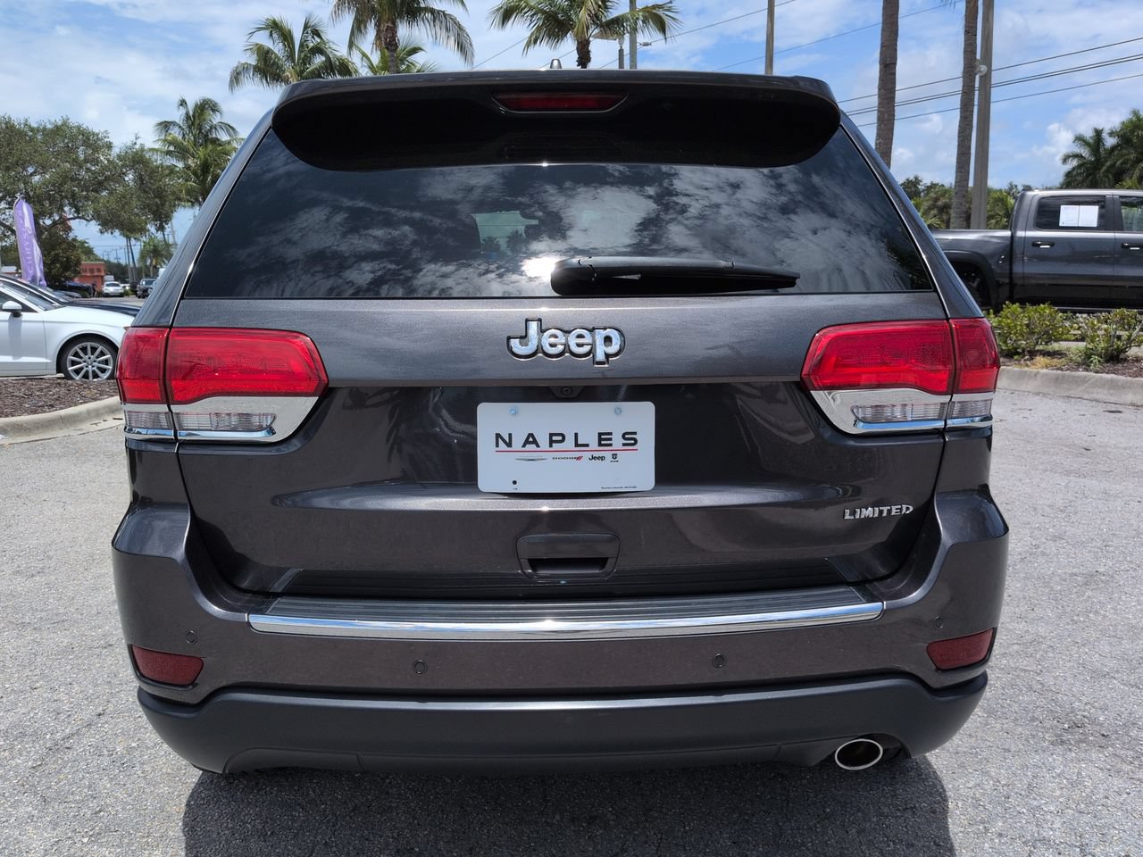 Used 2018 Jeep Grand Cherokee Limited RWD image 6