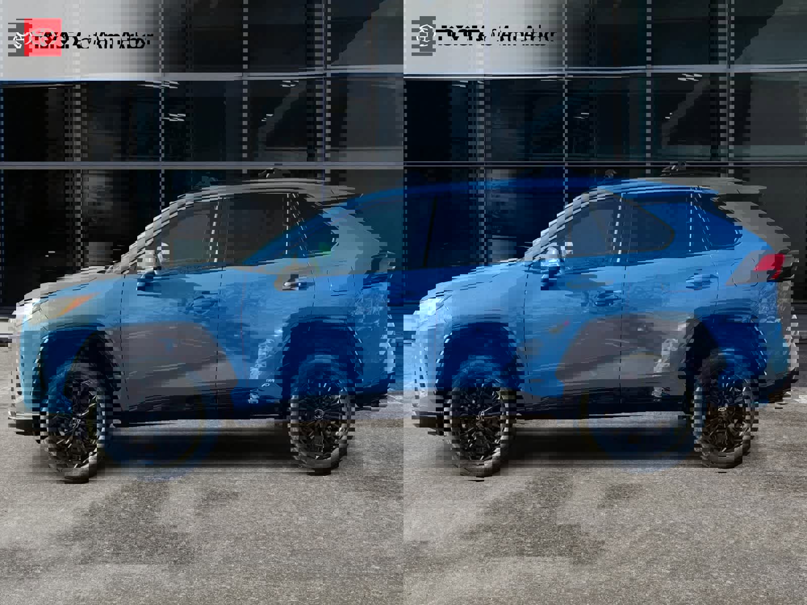 Used 2022 Toyota RAV4 SE image 10